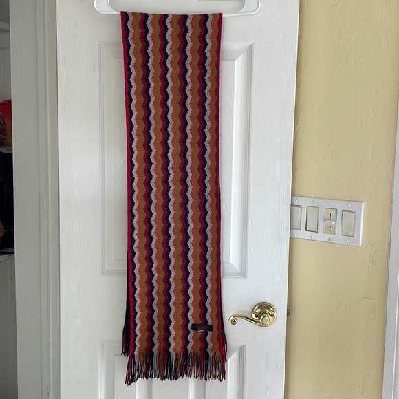 BARBAROSSA SCARF MADE IN ITALY WOOL, ACRYLIC BLACK, RED AND ORANGE CHEVRON. - Picture 2 of 5